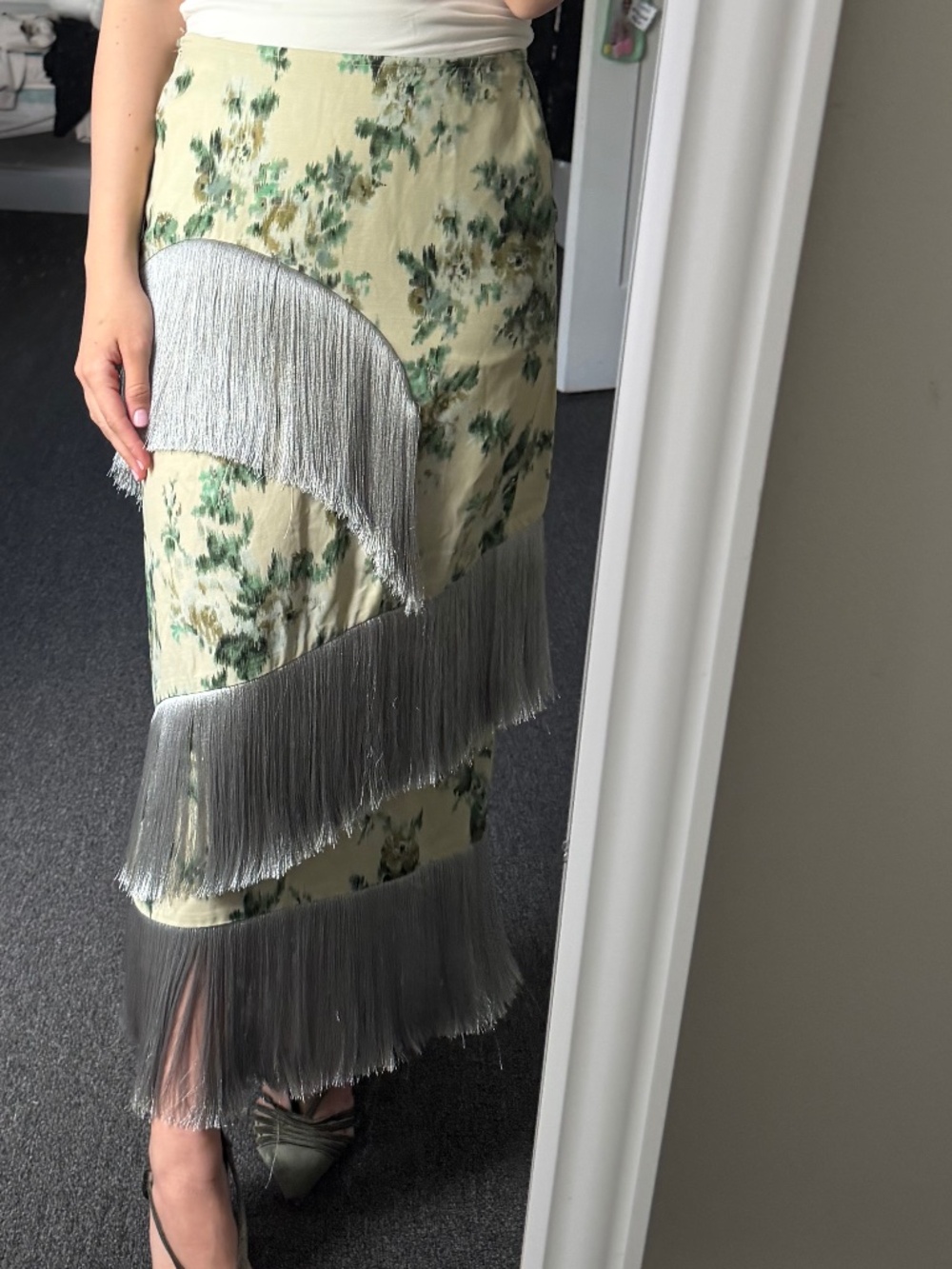 NWT Zara limited edition floral fringe skirt - Picture 7 of 7